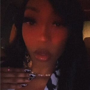 Meet your Posher, Tiera